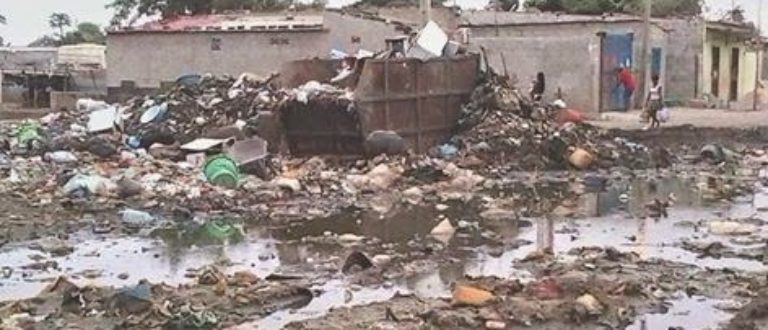 Article : Luanda, la ville puante
